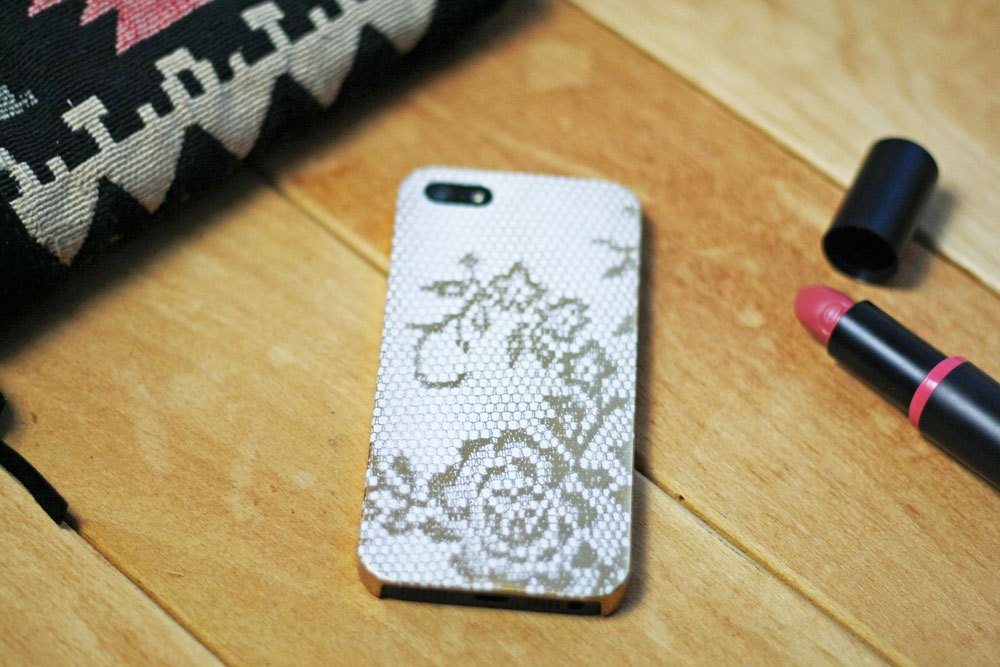 Lace phone case