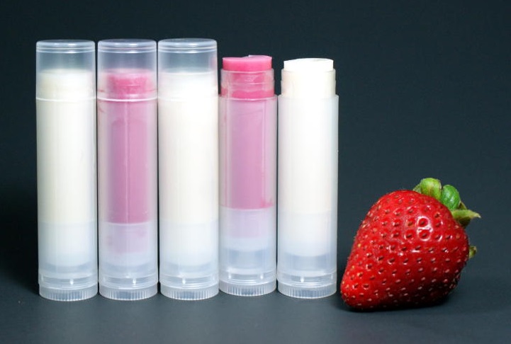 strawberry-lip-balm